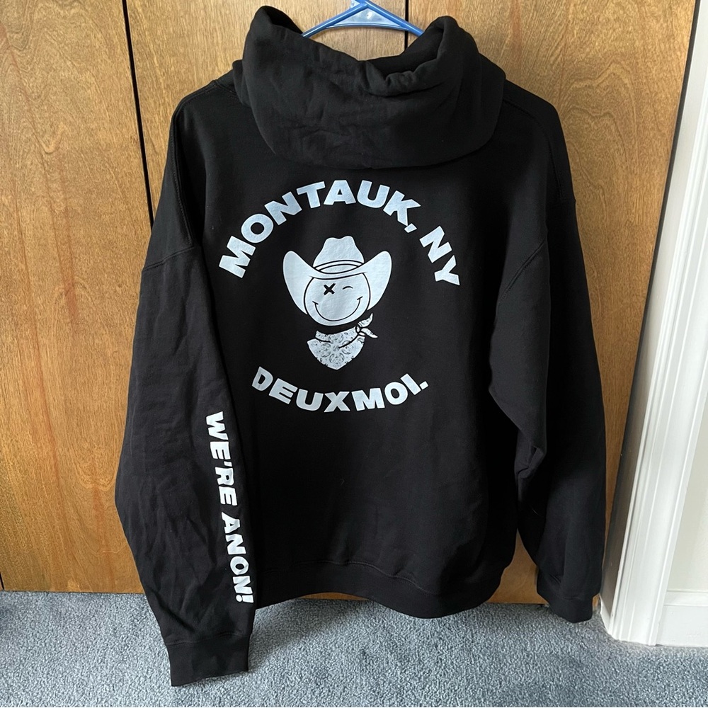 Deuxmoi Hoodie